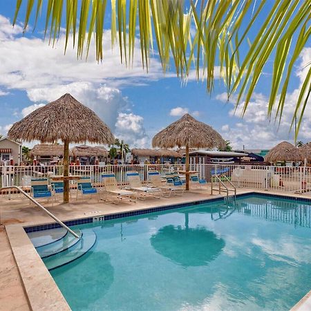 Tiny Home On Waterfront, Bay Views, Deck, Pool Jewfish Quarto foto