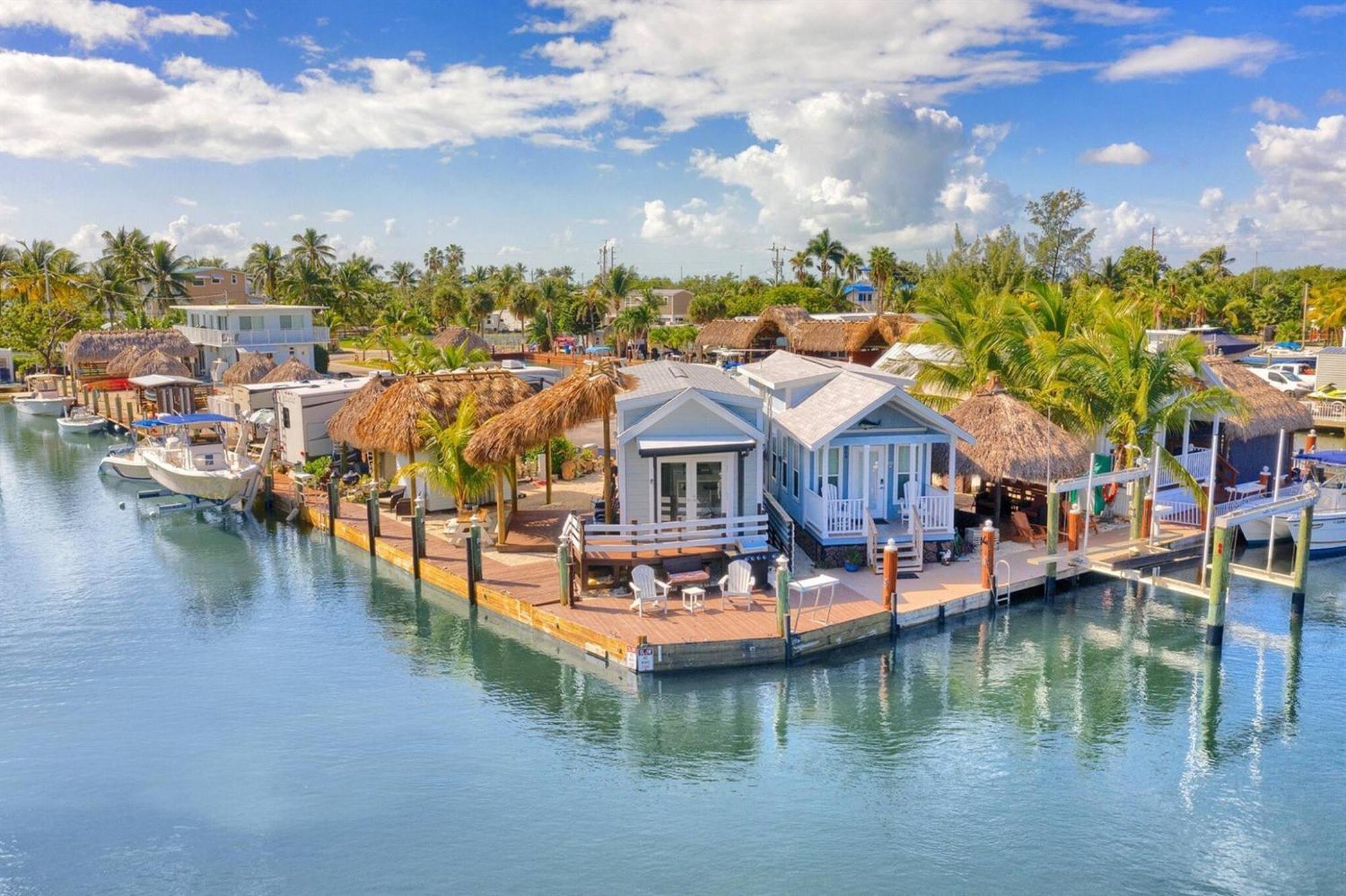 Tiny Home On Waterfront, Bay Views, Deck, Pool Jewfish Quarto foto